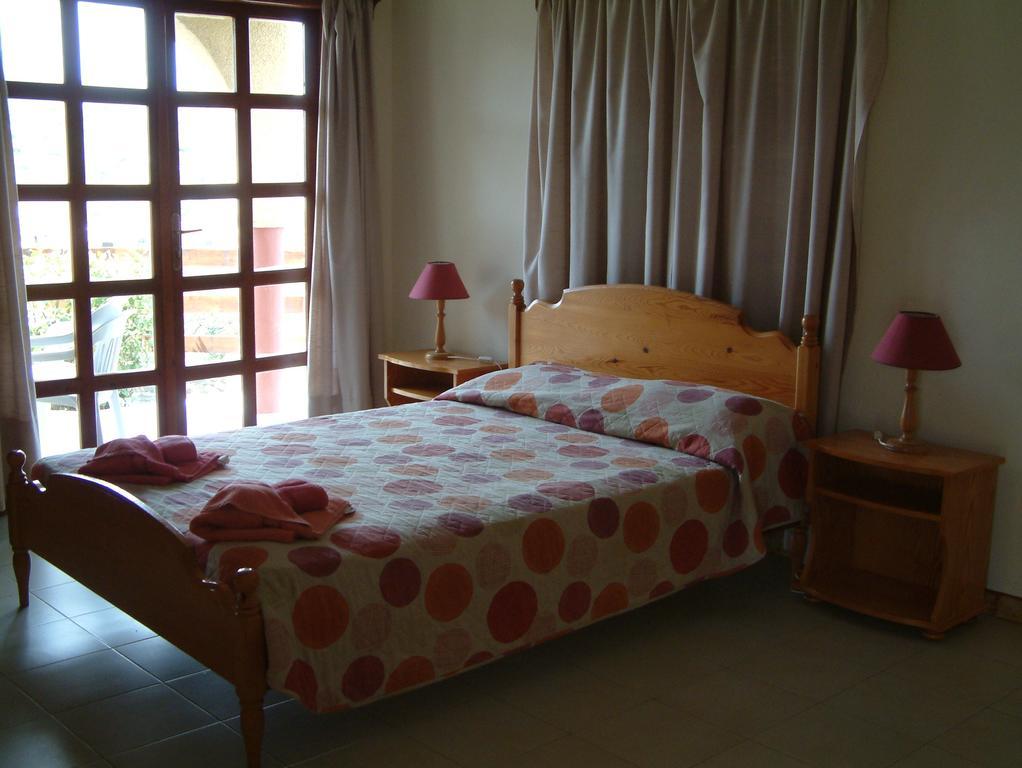 Pelekanos Apartments Pissouri Kamer foto