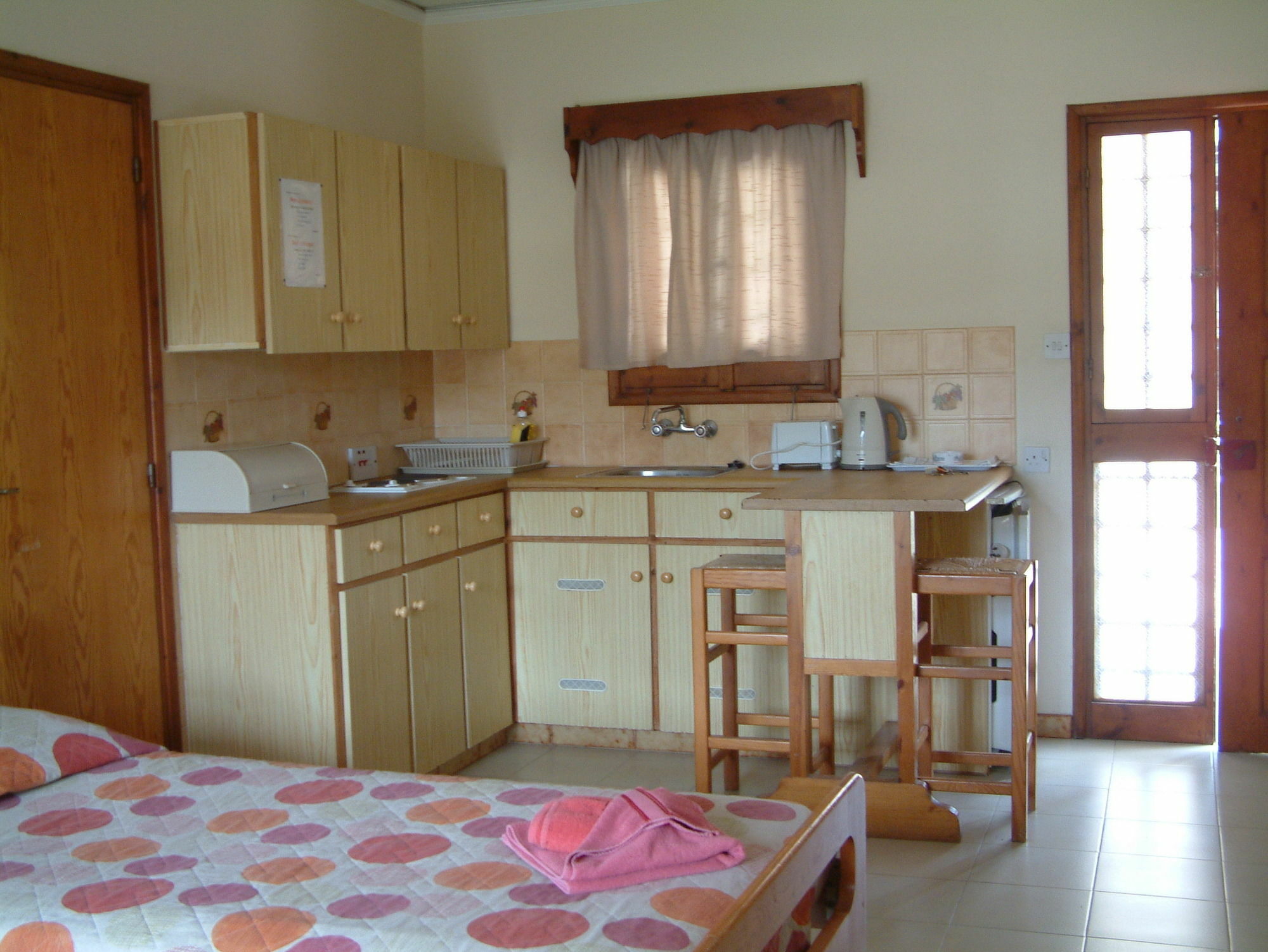 Pelekanos Apartments Pissouri Buitenkant foto